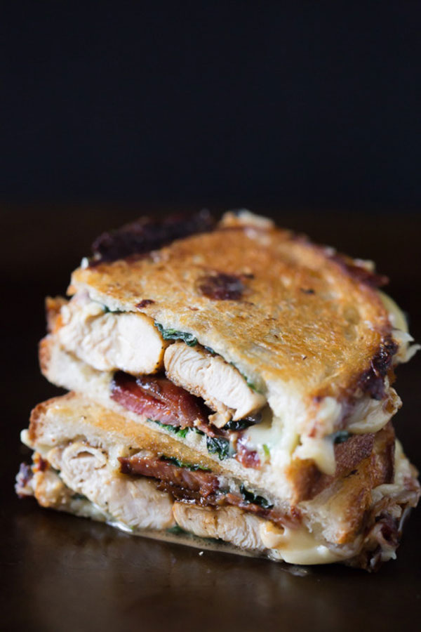 d2chickenbaconspinach-grilledsandwich
